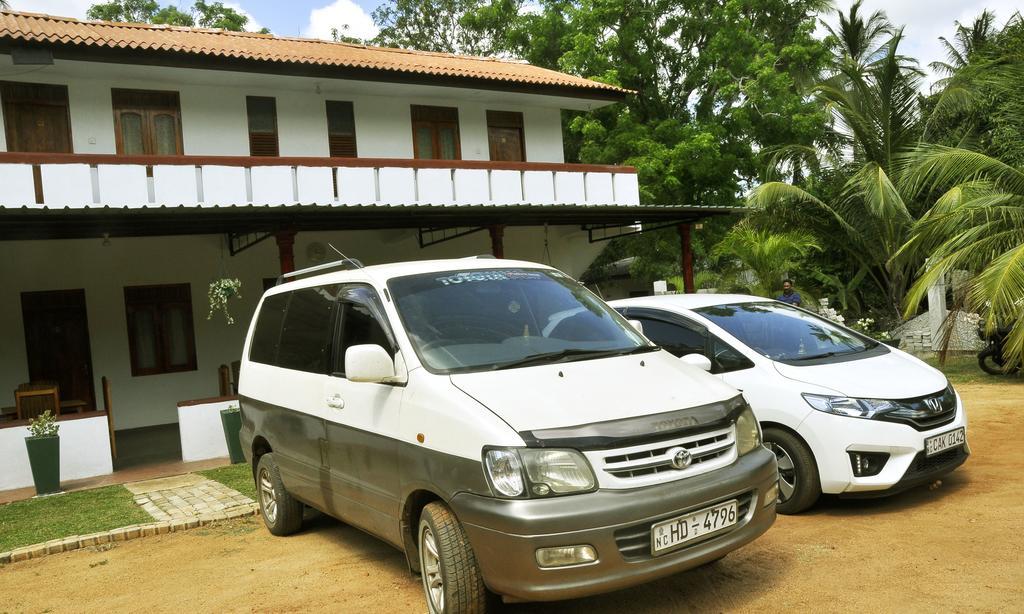 Hotel Flamingo Anuradhapura Luaran gambar