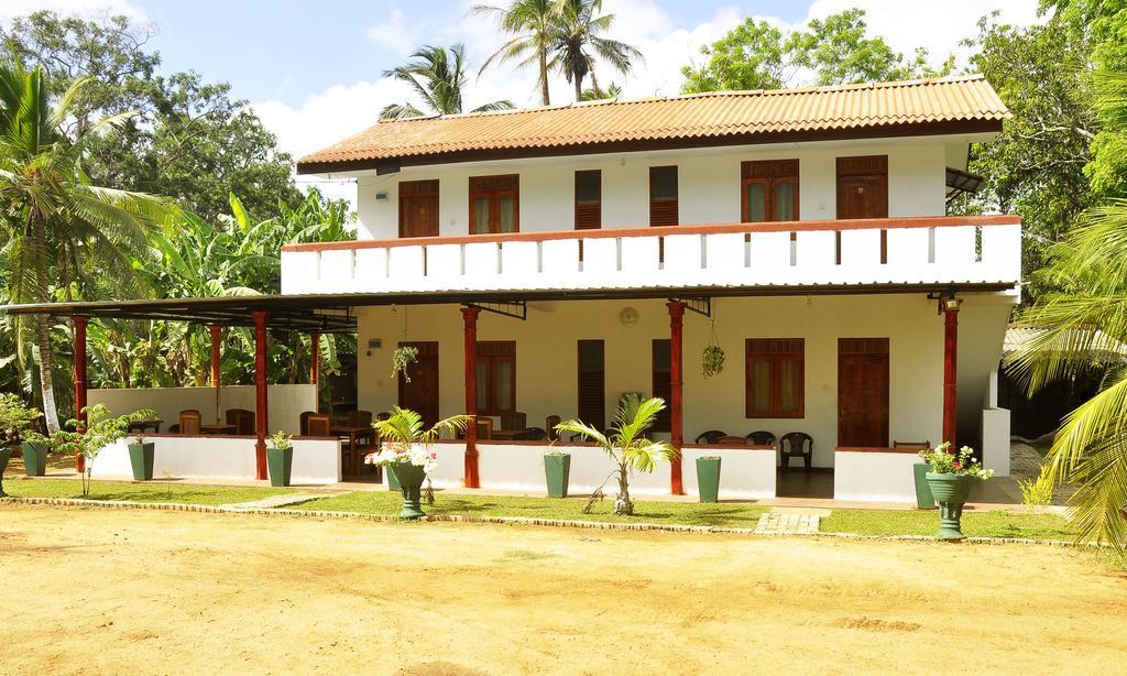 Hotel Flamingo Anuradhapura Luaran gambar